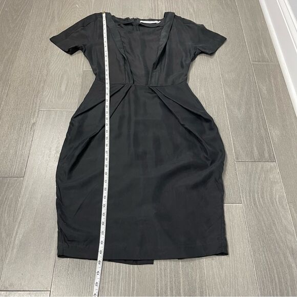 & Other Stories Black 100% Silk Hourglass Pinup Goth Midi Dress Pockets 36 S 4 - Picture 16 of 16